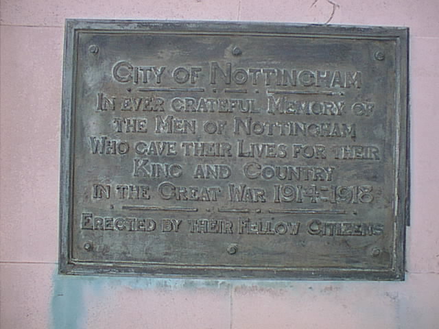 The plaque with information about the war memorial