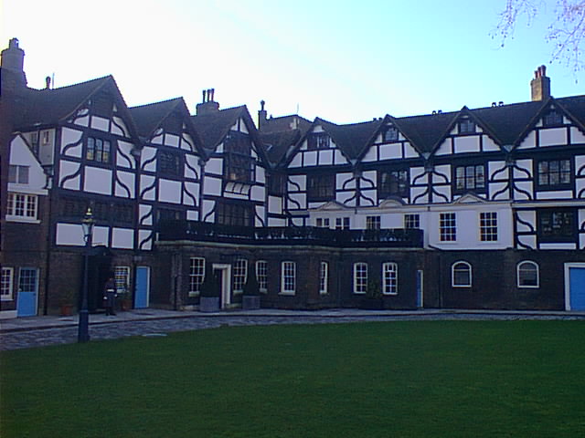 Queens House, with a guard guarding on the left near the lamppost